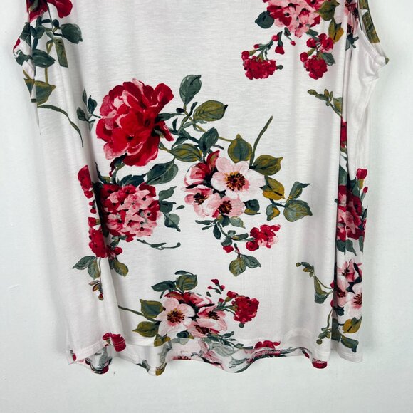 NWOT Stitch Fix Papermoon Suchi Smocked Yoke Knit Top Floral Plus Size 3X - Picture 7 of 7